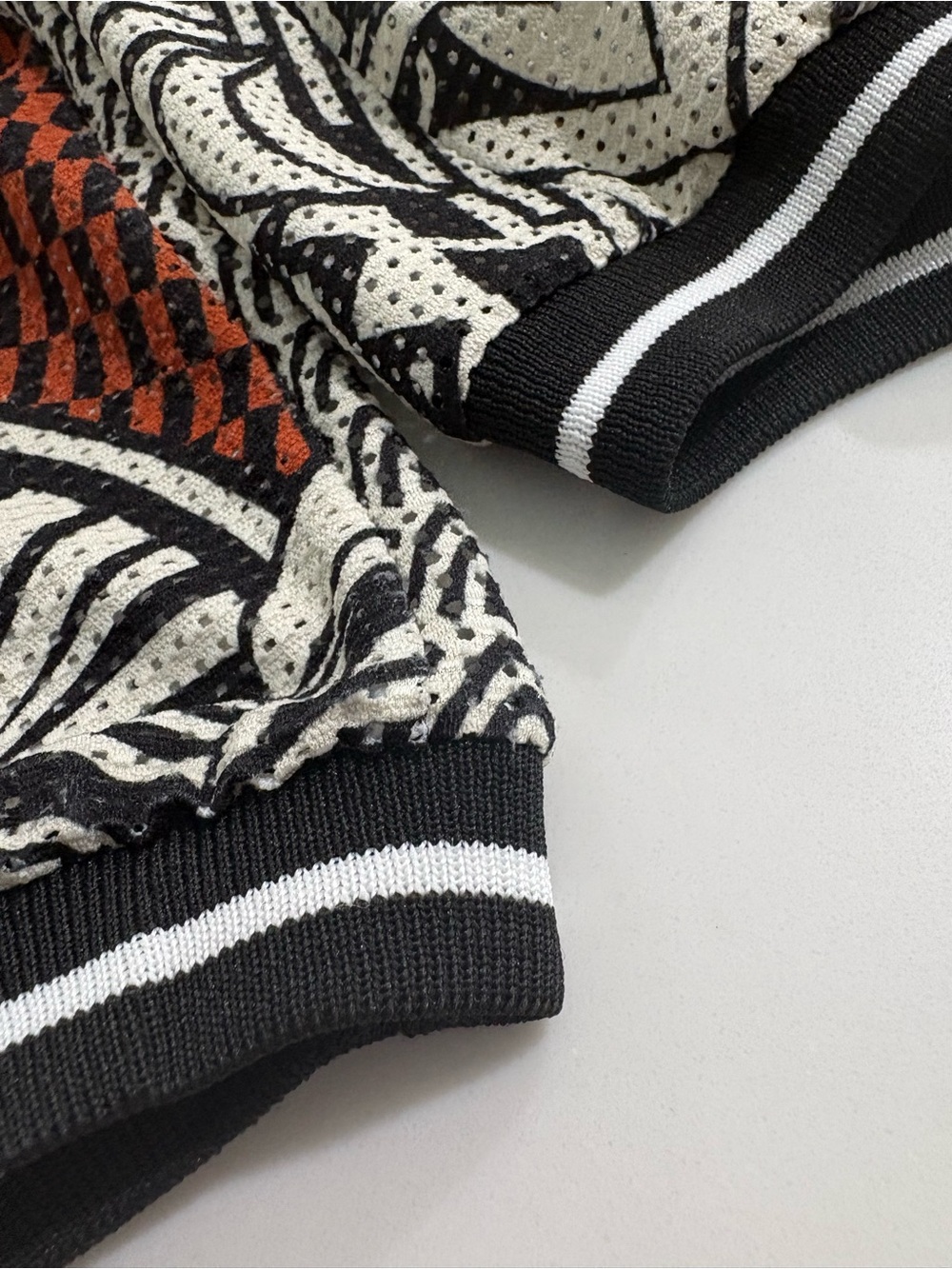 FARM Rio Rainforest Bomber Jacket and matching leggings - Picture 12 of 15